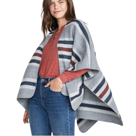 🌻Marine Layer "Levi Wrap" Wearable Blanket Poncho - Picture 2 of 10